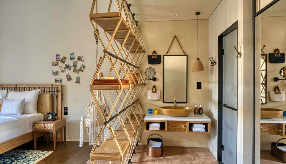 25 ساعت هتل وان سنترال